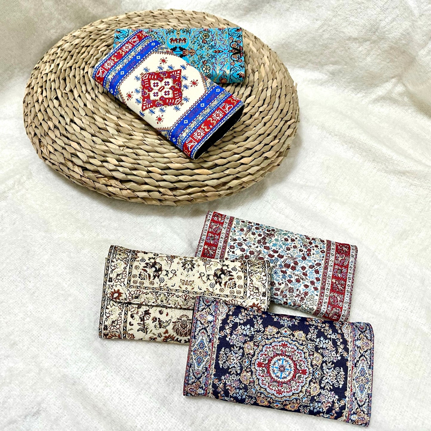波斯地毯刺繡圖騰長型銀包